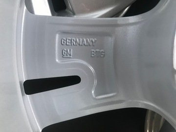 NOVÉ ORIGINÁLNÍ ALU RÁFKY OPEL 16 AMPERA ANTARA
