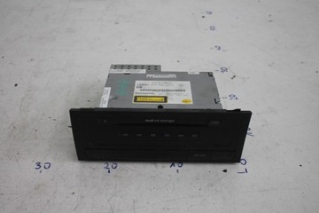 ZMIENIARKA CD FABRYCZNA 8T2035110C AUDI A4 B8 UK