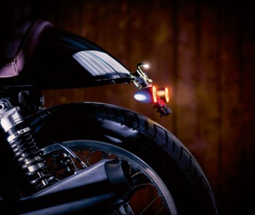 KELLERMANN 3в1 ПОВОРОТНИКИ HARLEY задний фонарь