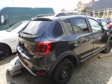 SANDERO II STEPWAY КРИЛО ЗАД ДАХ ВАННА RPR 369 