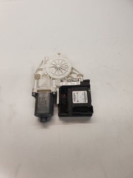 SILNICZEK SZYBY PRAWY AUDI A3 8P LIFT 8P4959802E