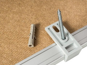 Белая магнитная доска для сухого стирания 120х80 см.