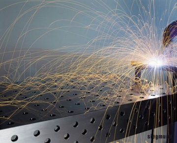 SIEGMUND Антистатическая жидкость с защитой. античный. 5 лет