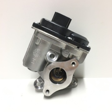 RENAULT DACIA 1.5 DCI КЛАПАН РОГ 147102557R