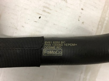 FOCUS MK3 1.6 PŘÍVOD WAZ VODY 8V618260BC