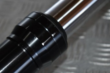 Лаг амортизатора подвески L YAMAHA MT09 / FZ09