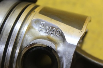 TŁOK TŁOKI KORBOWÓD VW PASSAT B5 1.9 TDI 038J