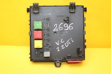 БЛОК ПРЕДОХРАНИТЕЛЕЙ VECTRA C 2.2 DTI 13112914AU