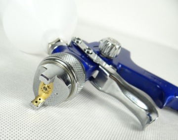 ПРОФЕССИОНАЛЬНЫЙ РАСПЫЛИТЕЛЬ БАК 150МЛ / ИГЛА 0,8ММ KD10211