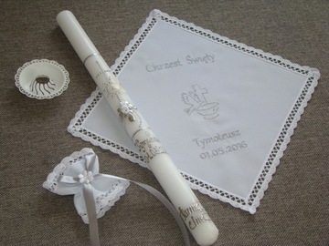 Крещальный халат и именная свеча КРЕЩЕНИЕ + Коробка