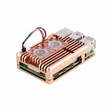 Raspberry Pi 4 8 ​​ГБ установил большое активное охлаждение