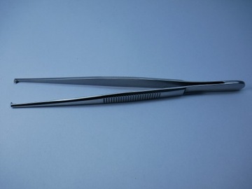 Pinceta pęseta chirurgiczna 145 mm STAINLESS