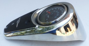 +. КОРПУС КРЫШКИ СТОЙКИ SUZUKI VZR 1800 INTRUDER