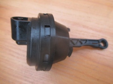 ГРУШКА РЕГУЛИРОВКИ EGR BMW X3 F10 2.0 7823210