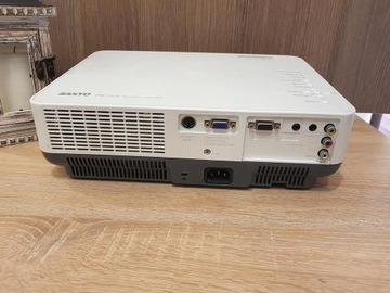 ПРОЕКТОР SANYO XW55 1024x768 2000ANSI ЖК-дисплей XGA 1 Вт