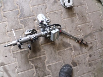 TOYOTA AYGO II 14- SLOUPEC VOLANT SERVO