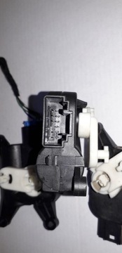 МОТОР ОБОГРЕВАТЕЛЯ VW SKODA SEAT 0132801386