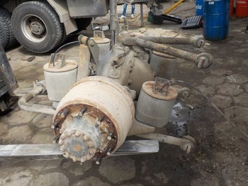 КОРПУС ЗАДНЕГО МОСТА VOLVO FH-12 2000