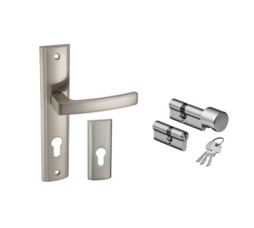 Klamka Infinity + 2 wkładki system jednego klucza