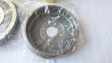 ТОРМОЗНЫЕ КОЛОДКИ БАРАБАННЫЕ FIAT GRANDE PUNTO 1.3 1.4