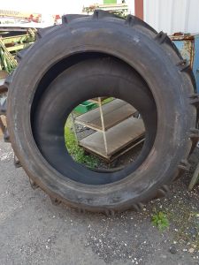 Шины, колеса надувные, цельнолитые