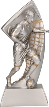 STATUETKA ZAWODNIK PIŁKA NOŻNA GRAWER GRATIS -17CM