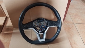 NISSAN X-TRAIL T32 LIFT KIEROWNICA