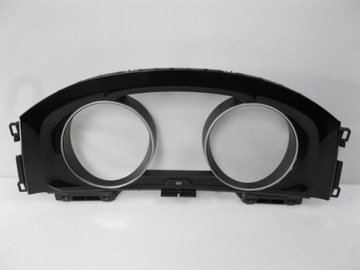 Рамка для часов VW Golf 5G0857059