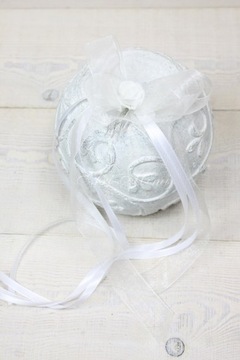 Шифоновый гребешок с бантиком в стиле причастия