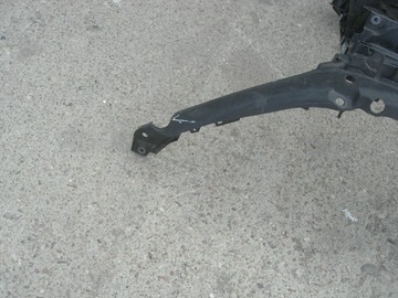 ПЕРЕДНЯЯ УСИЛЕНИЕ SKODA OCTAVIA III 5E0805588D