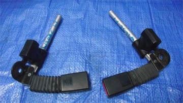 C TŘÍDA W203 COUPE ULOŽENÍ ŘIDIČE NAPÍNÁKY KPL