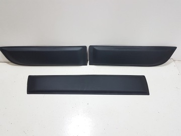 LISTWA DRZWI PRAWA TYŁ DACIA DUSTER 808725725R/D