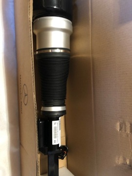 MERCEDES S CLASA W221 ULOŽENÍ PÍST PŘEDNÍ 4MATIC