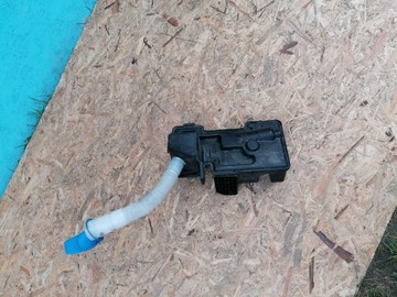 Zbiorniczek spryskiwaczy VW Tiguan 5N0 giełda Poz