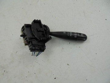 MANETKA PRZEŁĄCZNIK WYCIERACZEK YARIS I VERSO