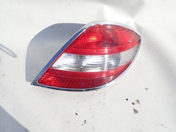 MERCEDES SLK R171 04-11 SVĚTLO ZADNÍ PRAVÁ
