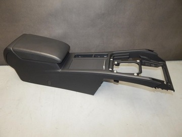 VW PASSAT B8 КОЖАНЫЙ ПОДЛОКОТНИК 3G1863241C