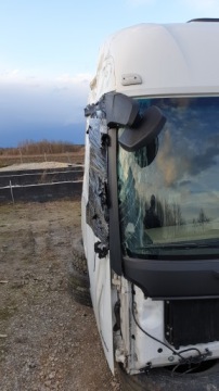 ACTROS MP4 УЗКАЯ КАБИНА Stream SPACE 2300