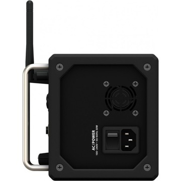 Цифровой микшер Behringer XR16