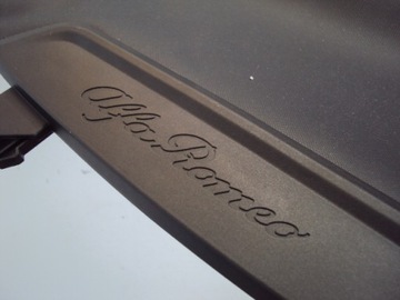 РУЛОННАЯ ШТОРА БАГАЖНИКА ALFA ROMEO STELVIO