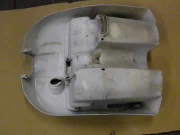 Вещевой отсек перед коленями, кокпит VESPA PK 50 Warszawa