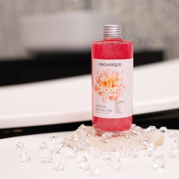 BLOOM ESSENCE ЦВЕТОЧНЫЙ НЕКТАР ДЛЯ ВАННЫ 200мл - ORGANIQUE