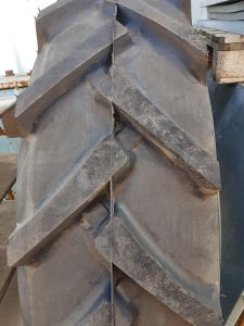 Шины, колеса надувные, цельнолитые