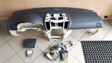 KIA SORENTO 2005 DESKA KONZOLA ULOŽENÍ PÁSY KOMPLET