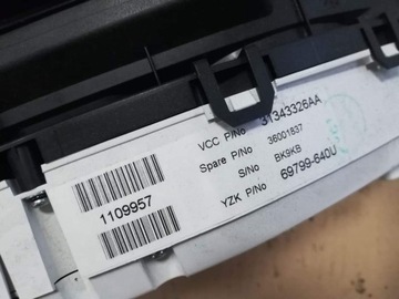 PŘÍSTROJOVÁ DESKA BUDÍKY 2.5 B T5 USA VOLVO S60 2011-