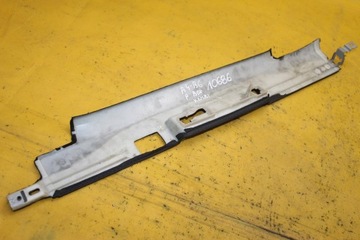 КРЫШКА СТОЙКИ ПРАВАЯ S-LINE A4 B6 8E9868632C