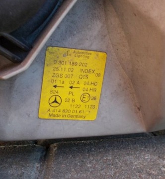 MERCEDES VANEO W414 PRAVÁ ORIGINÁLNÍ EVROPA