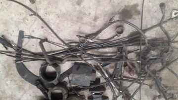 YAMAHA XJ 900 750 ВИНТЫ ДЛЯ КРЕПЛЕНИЯ РУЧКИ ГАЗОВОГО ТРОСА