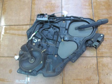 MAZDA 3 BK 5D 03-09 ZVEDÁK ZÁMEK PRAVÝ ZADNÍ C402