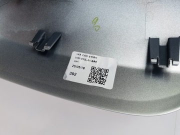 SUZUKI SX4 S CROSS POUZDRO VRSTVA ZRCÁTKO PRAVÁ